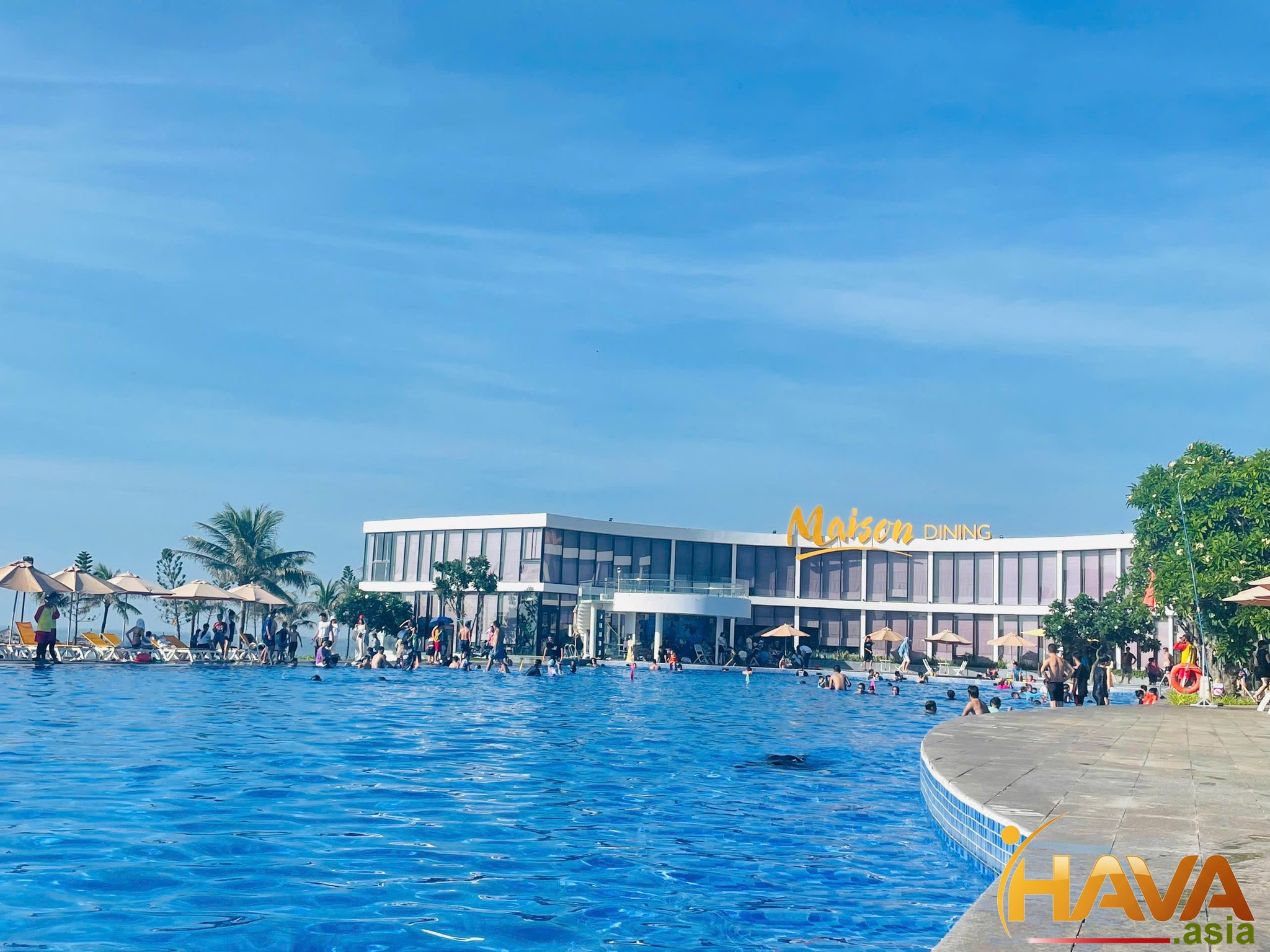 Resort/Khách sạn: Tài sản đầu tư tạo dòng tiền